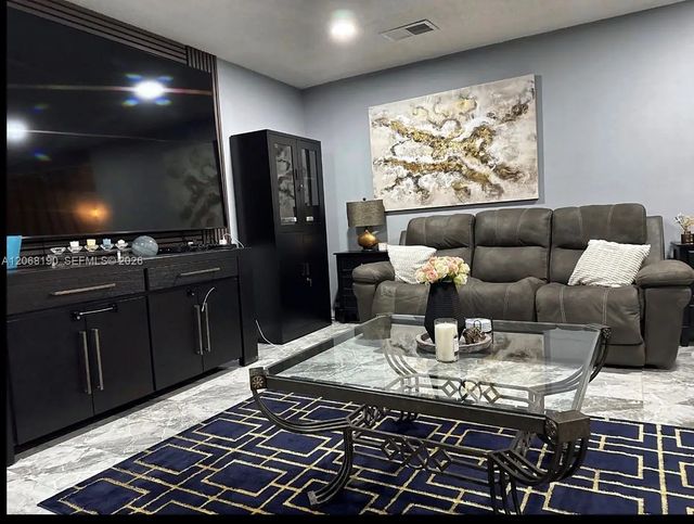3 of 12 - 49 W Stratford Lane W #49d, Boynton Beach, FL