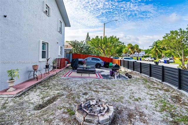 3 of 27 - 2100 Ne 170th Street, North Miami Beach, FL