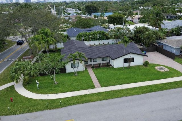 3 of 22 - 6020 Ne 18th Terrace, Fort Lauderdale, FL