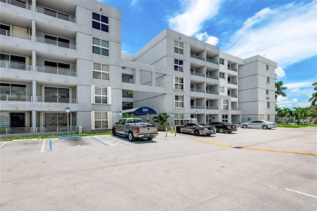 8201 Nw 8th Street #1-204, Miami