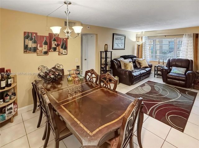 4 of 14 - 10168 Twin Lakes Drive #13-a, Coral Springs, FL