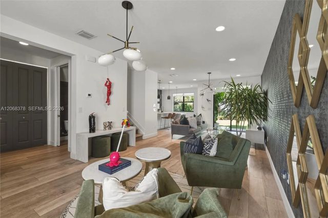 3 of 35 - 3545 Nw 1st Street, Pompano Beach, FL