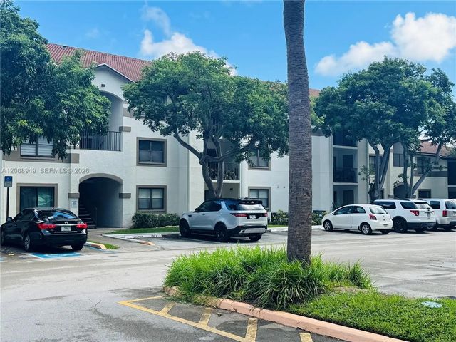 650 S Park Road #26-5, Hollywood