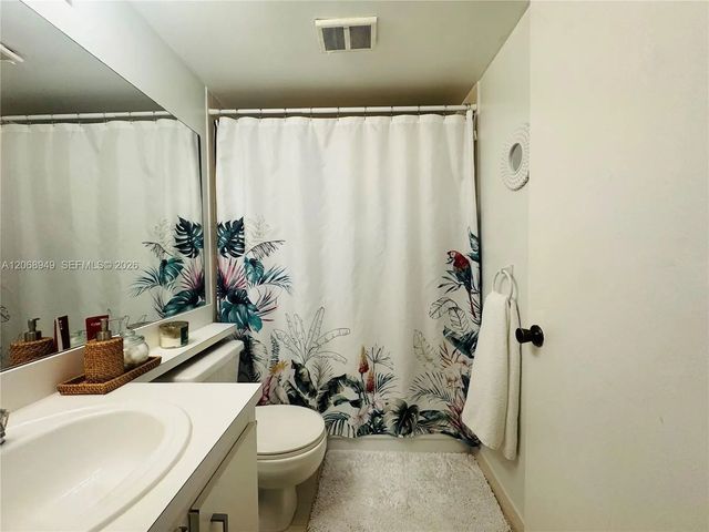 4 of 12 - 650 S Park Road #26-5, Hollywood, FL