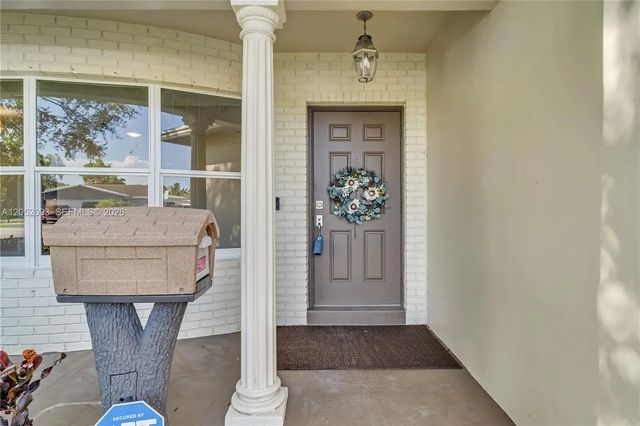 3 of 62 - 5507 Mckinley Street, Hollywood, FL