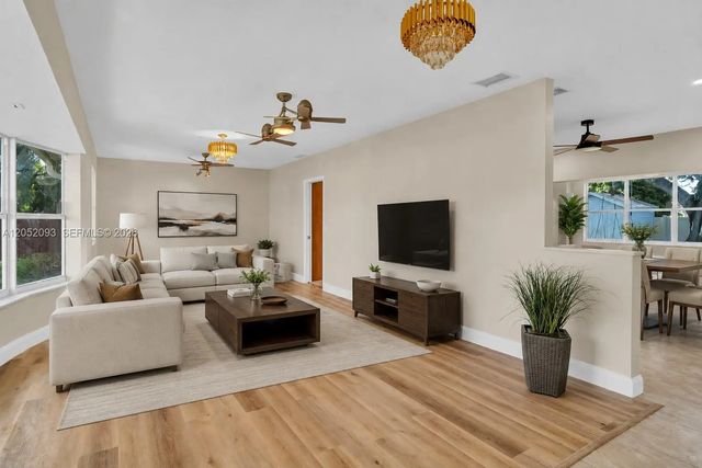 4 of 62 - 5507 Mckinley Street, Hollywood, FL
