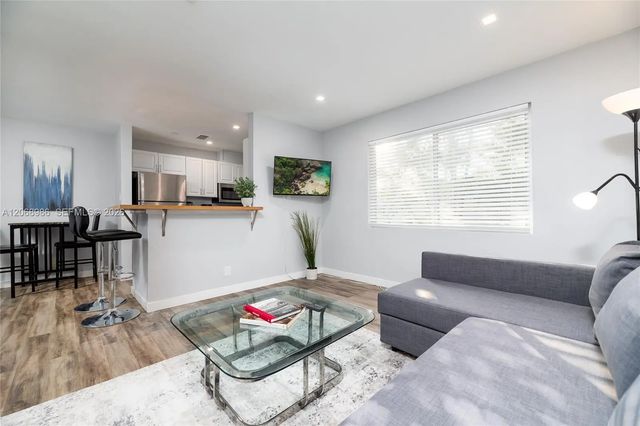 2 of 14 - 1352 Holly Heights Drive, Fort Lauderdale, FL