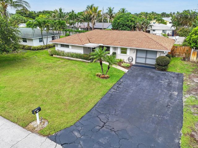 3 of 35 - 11 Windsor Road E, Jupiter, FL