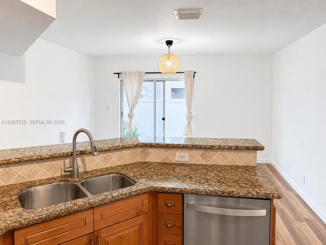 4 of 26 - 12615 Sw 54th Court, Miramar, FL