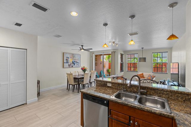 3 of 70 - 213 Las Brisas Circle, Sunrise, FL