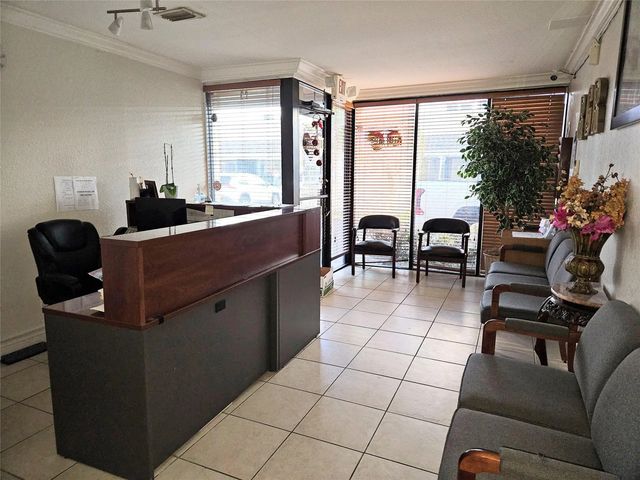2 of 20 - 6187 Nw 167th Street, Miami Lakes, FL