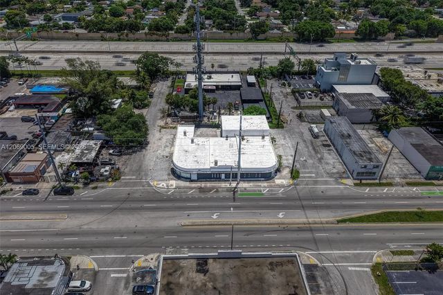 9801 Nw 7th Avenue, Miami