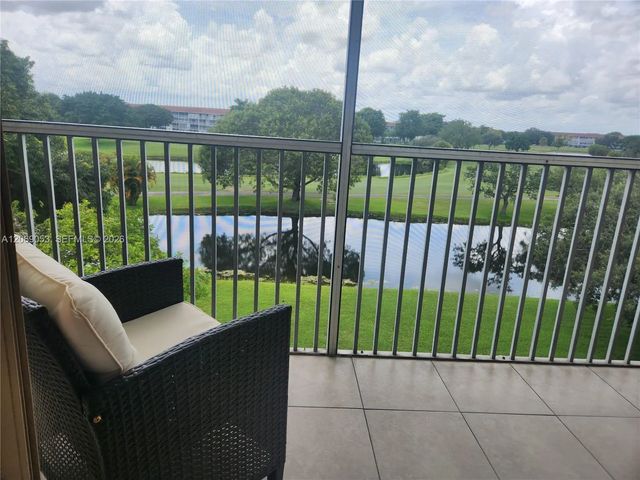 2 of 17 - 750 Sw 133rd Terrace #403c, Pembroke Pines, FL