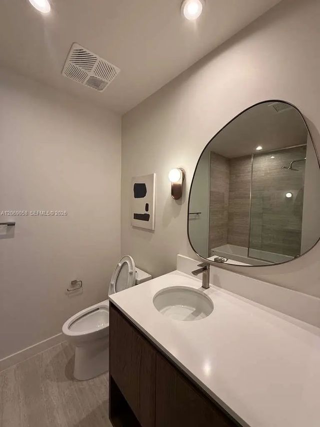 4 of 7 - 1611 Sw 2nd Avenue #610, Miami, FL