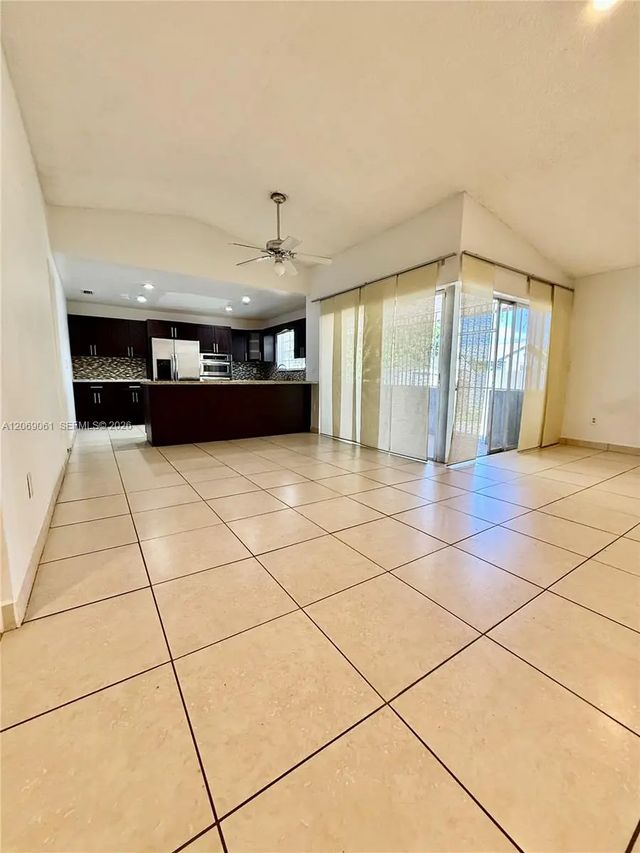 5 of 23 - 13237 Sw 257th Terrace, Homestead, FL