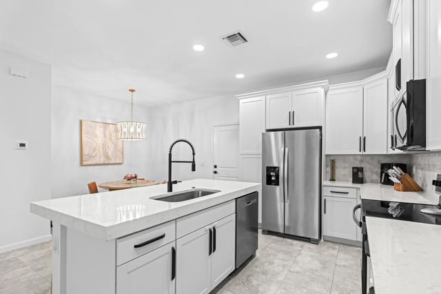 5 of 42 - 4147 S Longwood Lake Square, Westlake, FL