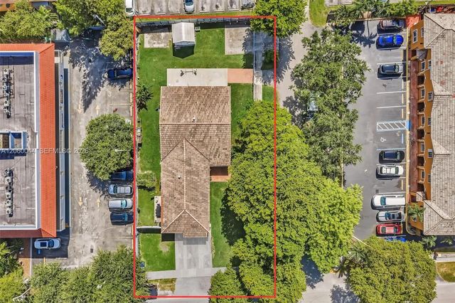 3 of 17 - 39 Sw 114th Avenue, Sweetwater, FL