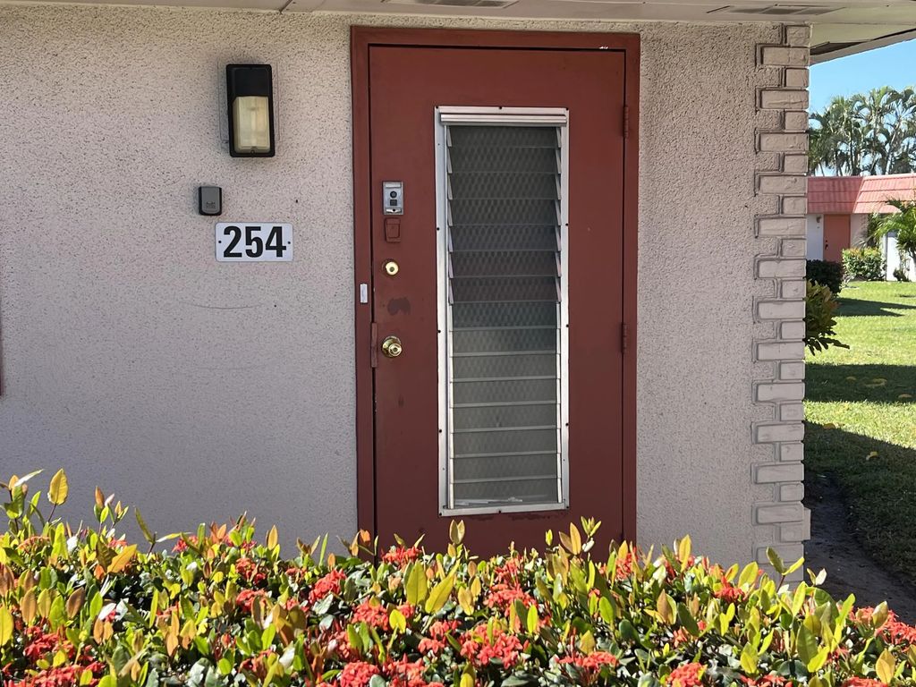 254 Seville K #254, Delray Beach