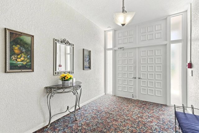 3 of 33 - 2211 Ne 67th Street #1102, Fort Lauderdale, FL