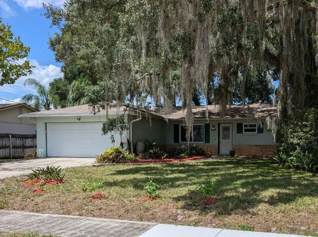 3 of 24 - 101 E High Street, Oviedo, FL