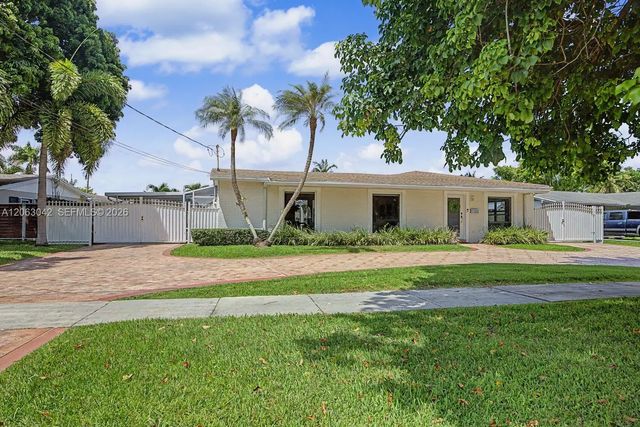2 of 43 - 9921 Sw 195th Street, Cutler Bay, FL