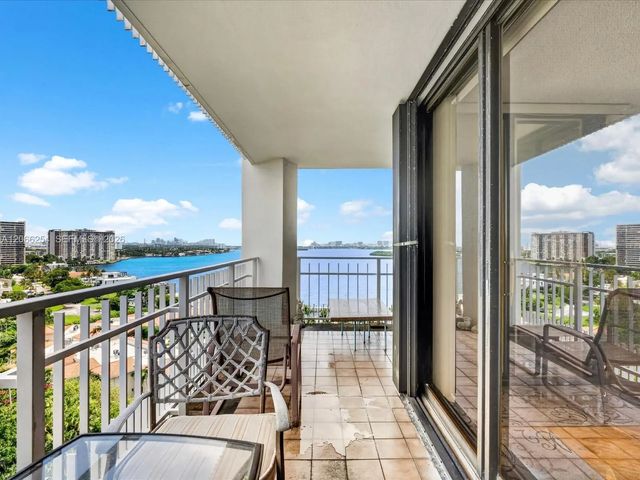 4000 Towerside Terrace #1407, Miami