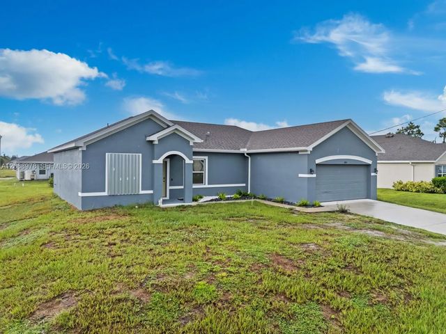 4 of 26 - 2844 Nw 27th, Cape Coral, FL