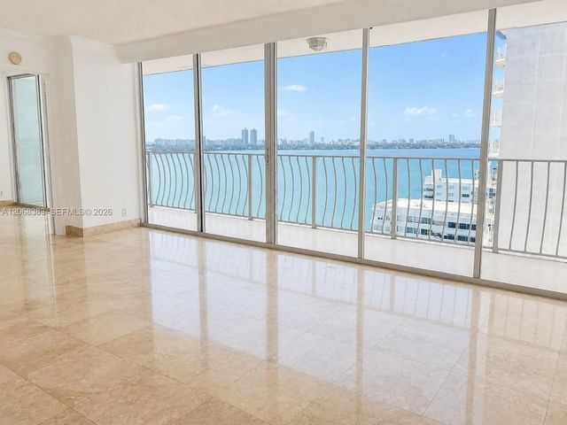 5 of 30 - 7601 E Treasure Drive #1924, North Bay Village, FL