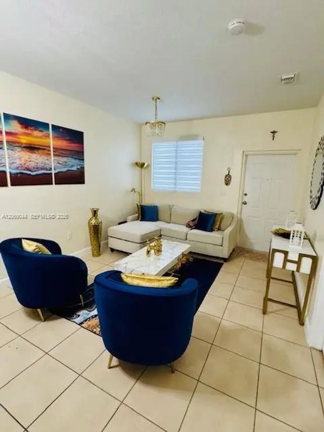 4 of 19 - 2811 Se 17th Avenue #110, Homestead, FL