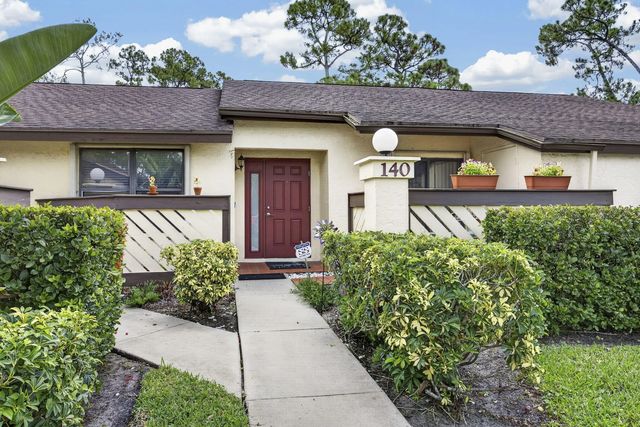 140 Karanda Court, Royal Palm Beach