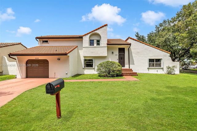 12220 Croton Way, Cooper City