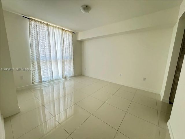 5 of 21 - 7661 Nw 107th Avenue #308, Doral, FL