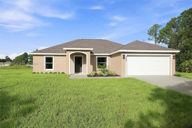 6898 Dickinson Drive, Sebring