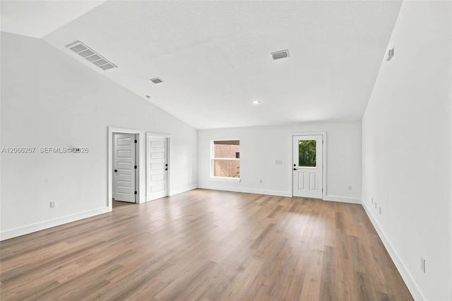 4 of 48 - 6898 Dickinson Drive, Sebring, FL