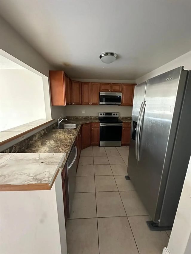 3 of 11 - 4324 Nw 9th Avenue #6-2d, Deerfield Beach, FL