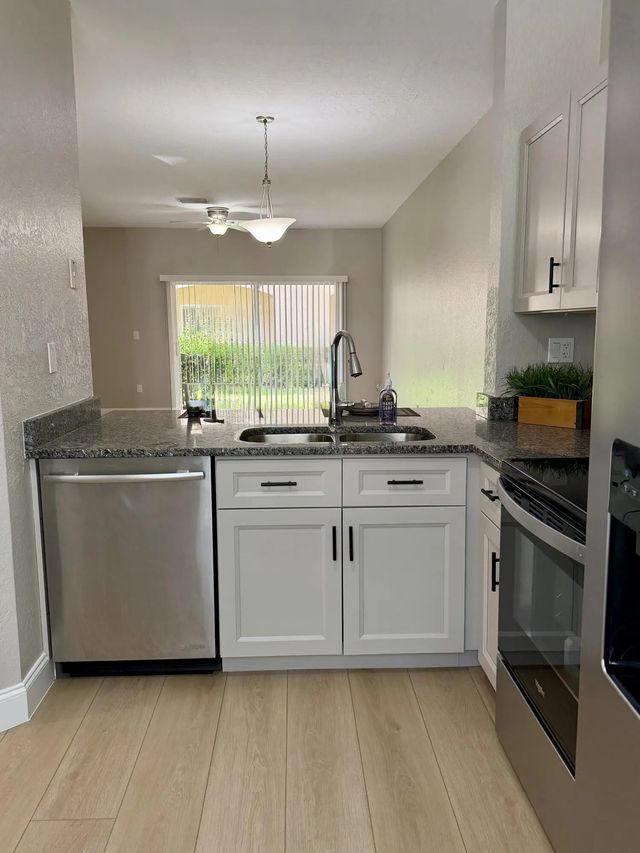 5 of 27 - 8884 N Isles Circle, Tamarac, FL