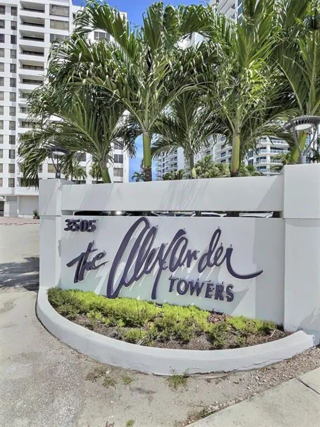 2 of 19 - 3505 S Ocean Drive #203, Hollywood, FL