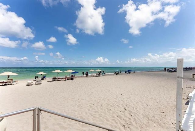5 of 19 - 3505 S Ocean Drive #203, Hollywood, FL