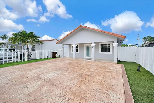 451 E 37st, Hialeah