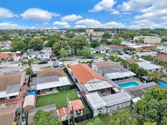 2 of 18 - 451 E 37st, Hialeah, FL