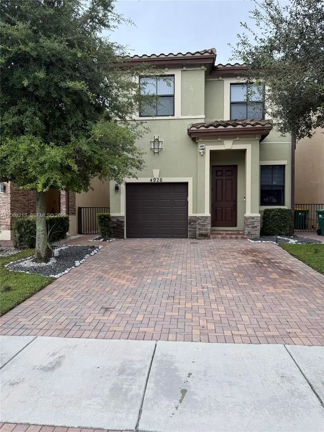 4926 Nw 57th Court, Tamarac
