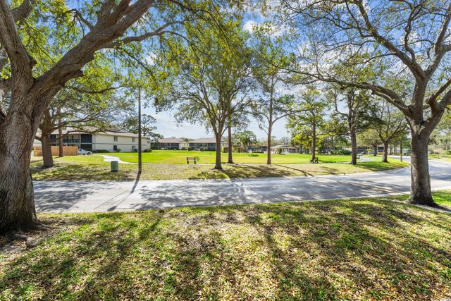 2 of 15 - 6495 E Chasewood Drive E #e, Jupiter, FL