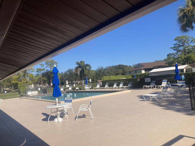 3 of 15 - 6495 E Chasewood Drive E #e, Jupiter, FL