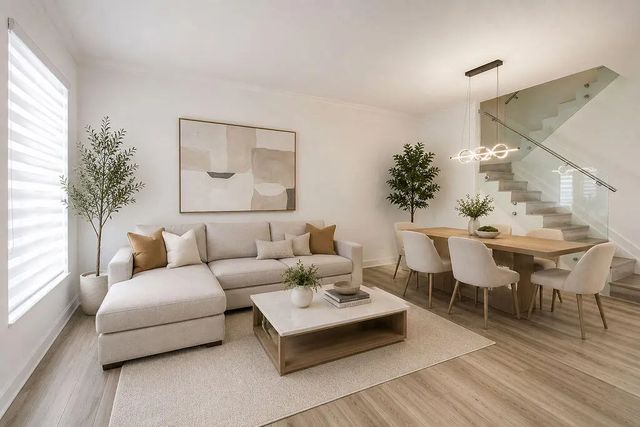 3 of 37 - 5733 Nw 112th Place, Doral, FL