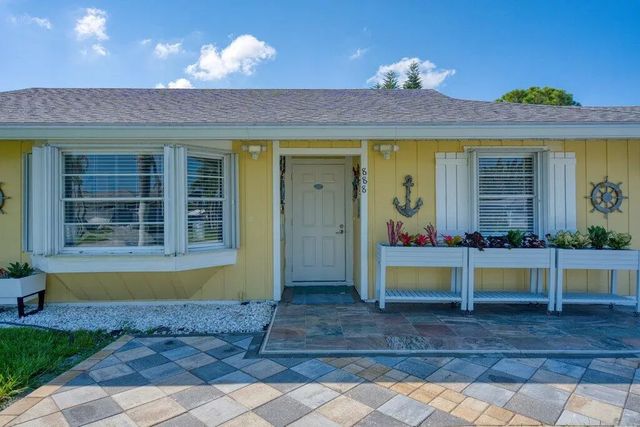 3 of 47 - 888 Ne Maranta Terrado, Jensen Beach, FL