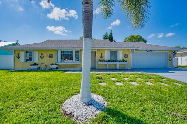 4 of 47 - 888 Ne Maranta Terrado, Jensen Beach, FL