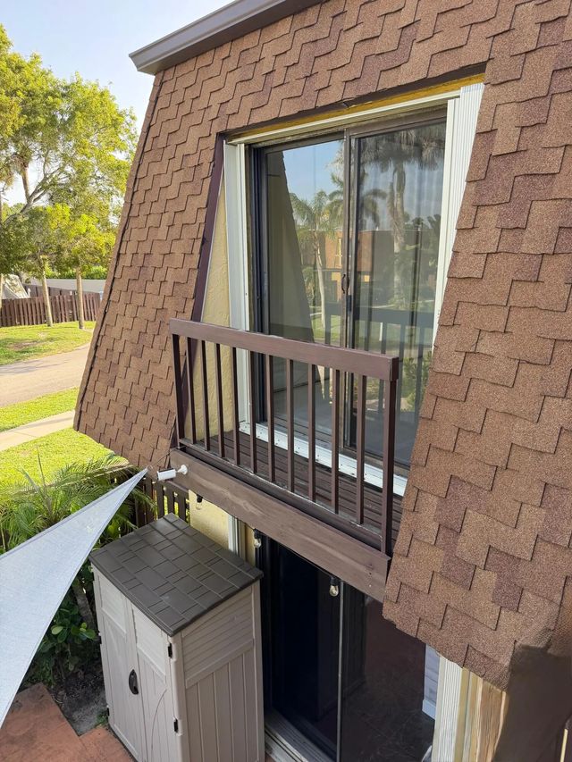 3 of 34 - 110 N Delaware Boulevard #19c, Jupiter, 