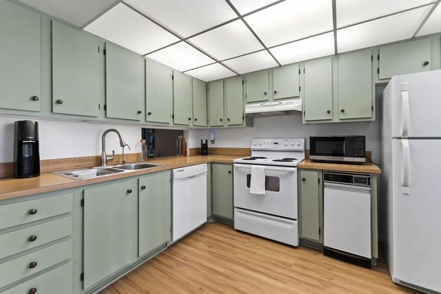 4 of 31 - 1223 S Lakes End Drive #e-1, Fort Pierce, FL