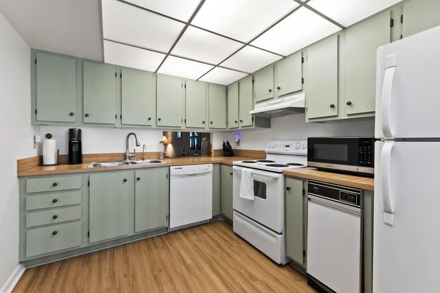 5 of 31 - 1223 S Lakes End Drive #e-1, Fort Pierce, FL