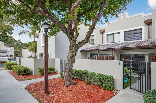 3 of 45 - 10425 Sw 154th Court #6, Miami, FL